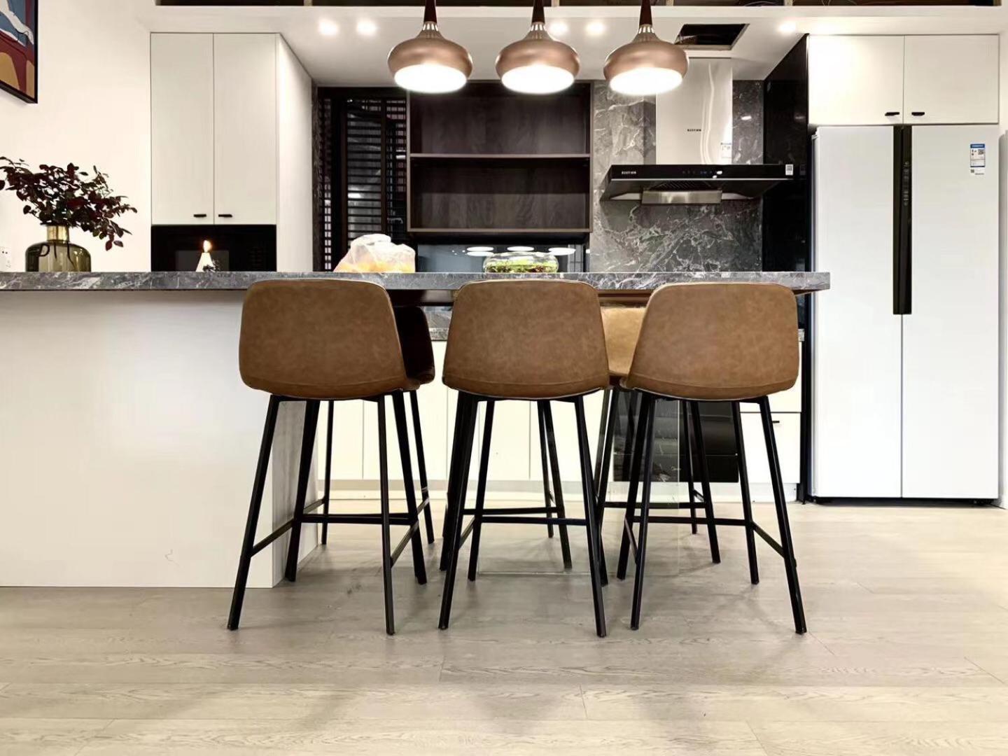 Appartement Eastern Hub - Jing'an Temple Branch Stylish 3-bedroom In Bustling Area, Surrounded By Trendy Bistro And Bar Street, Only 100m From Subway *